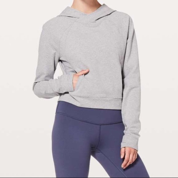 lululemon athletica Tops - LULULEMON Grey Nice and Natural Popover Sz 4